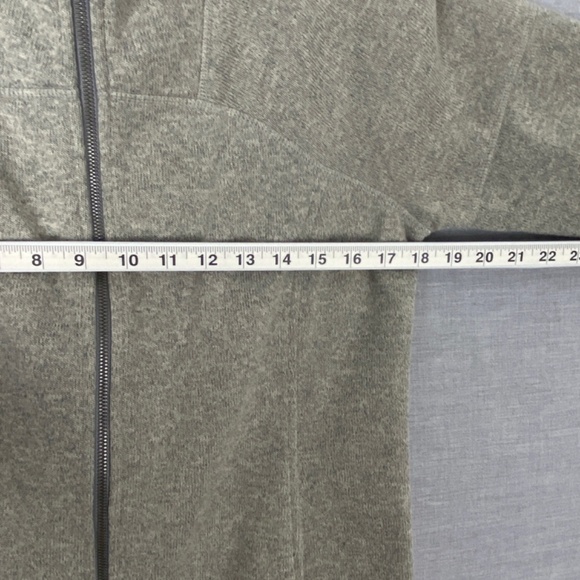 L.L. Bean Sweater Knit Fleece Jacket Womens Small Reg Tan Zipper Up Pockets - Picture 10 of 11